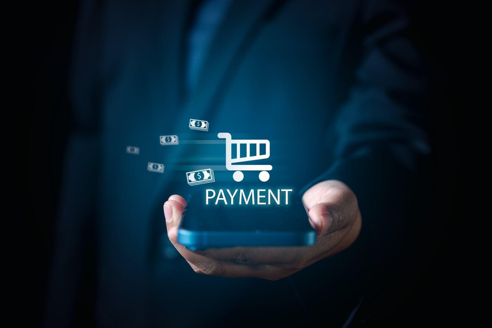 CASHLESS PAYMENTS 101: HOW SMALL BUSINESSES CAN STAY COMPETITIVE